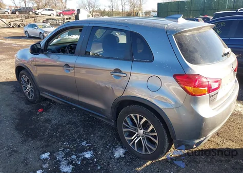 2017 Mitsubishi Outlander Sport 2.0 Es/2.0 Le из США, поврежденный, VIN JA4AP3AUXHZ010376